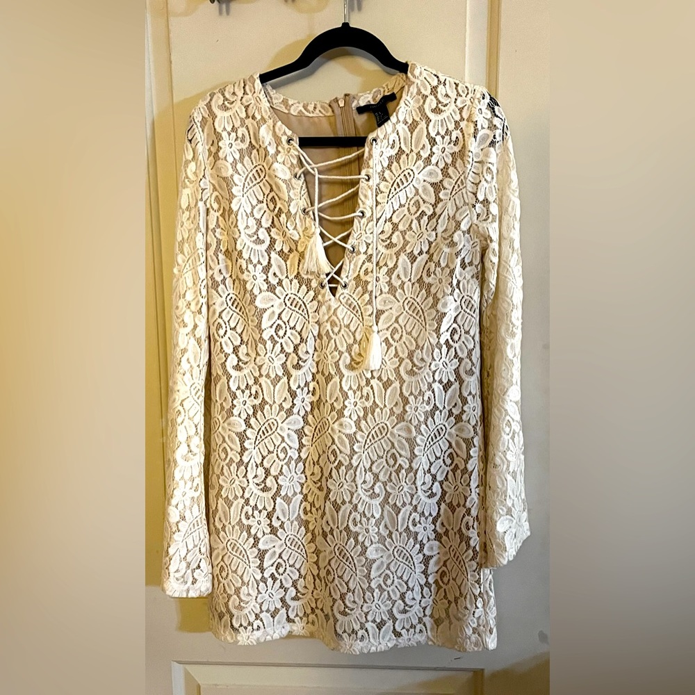 Forever 21 lace dress